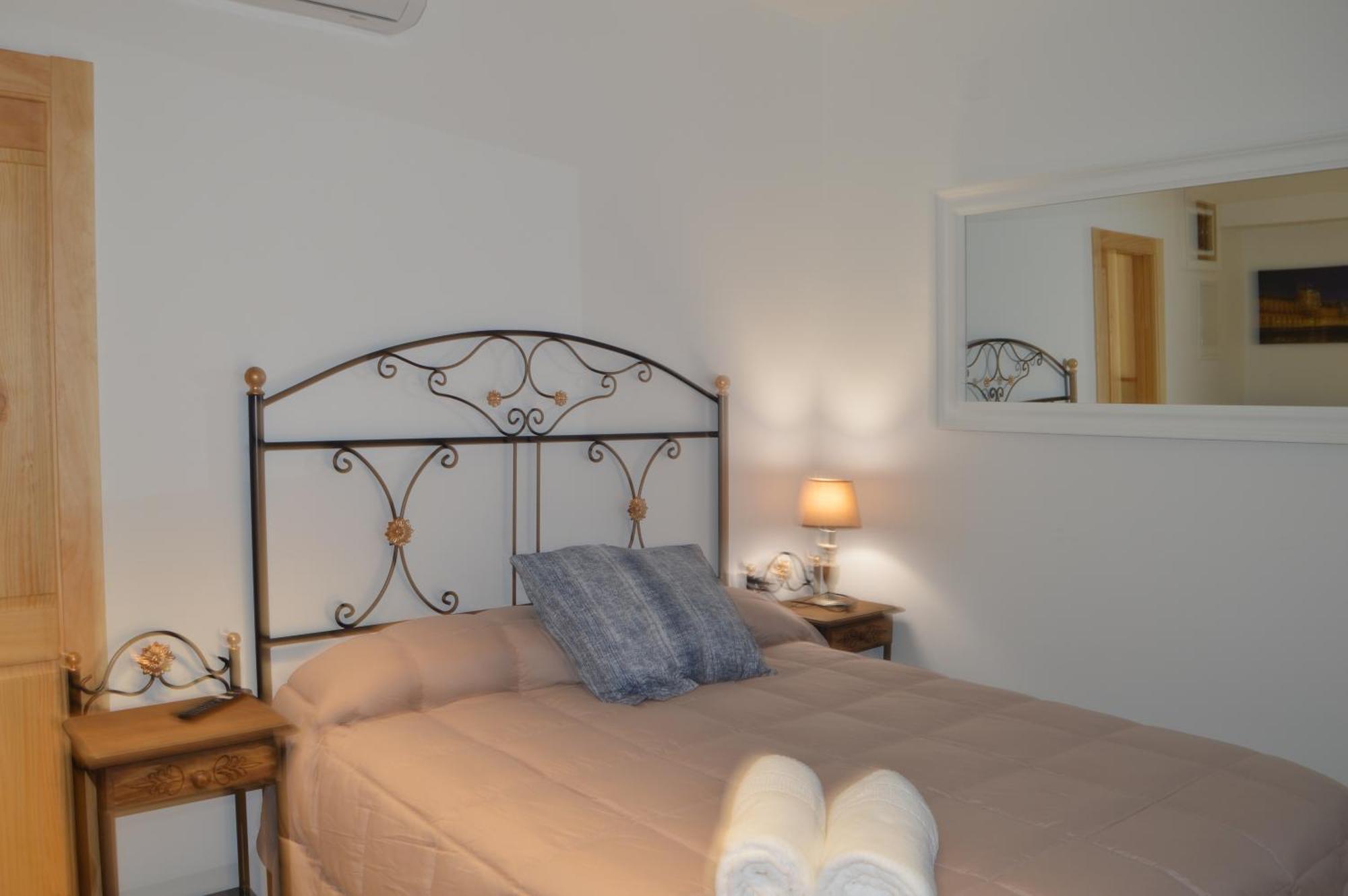 Apartamentos El Aljibe Relax Tourist Kordoba Bagian luar foto