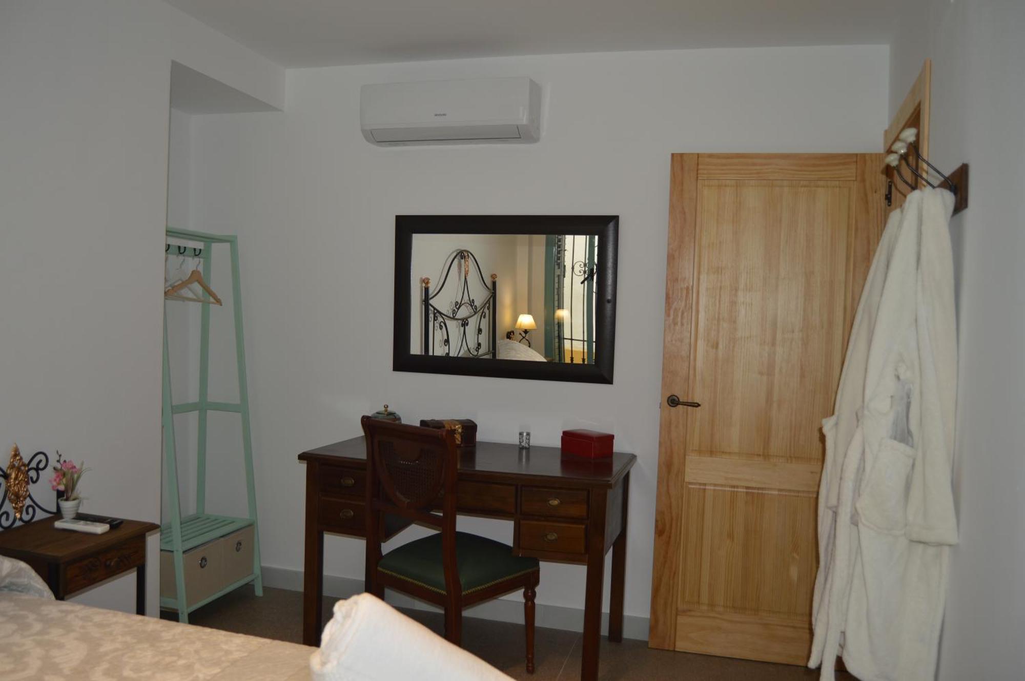 Apartamentos El Aljibe Relax Tourist Kordoba Bagian luar foto