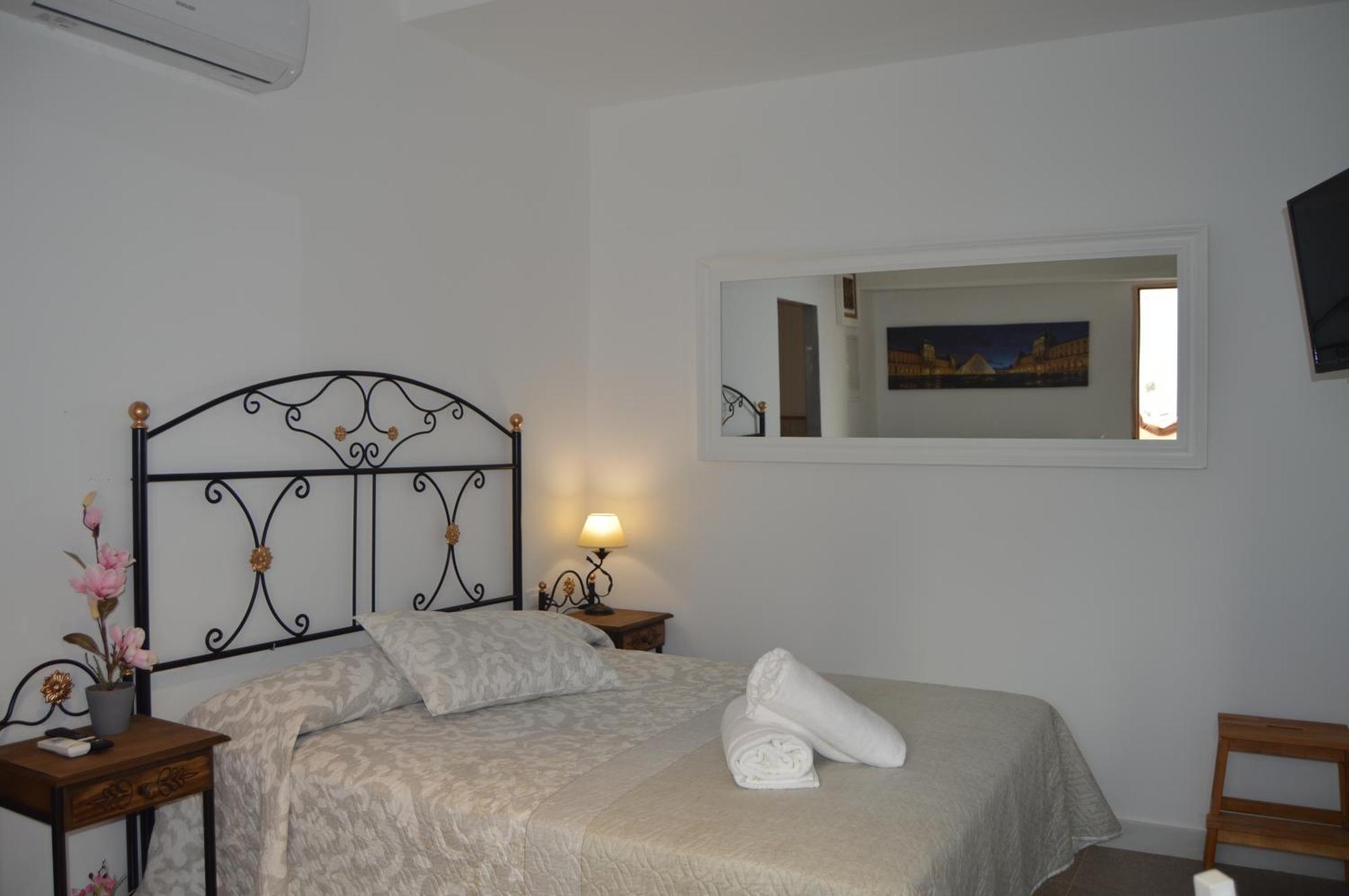 Apartamentos El Aljibe Relax Tourist Kordoba Bagian luar foto