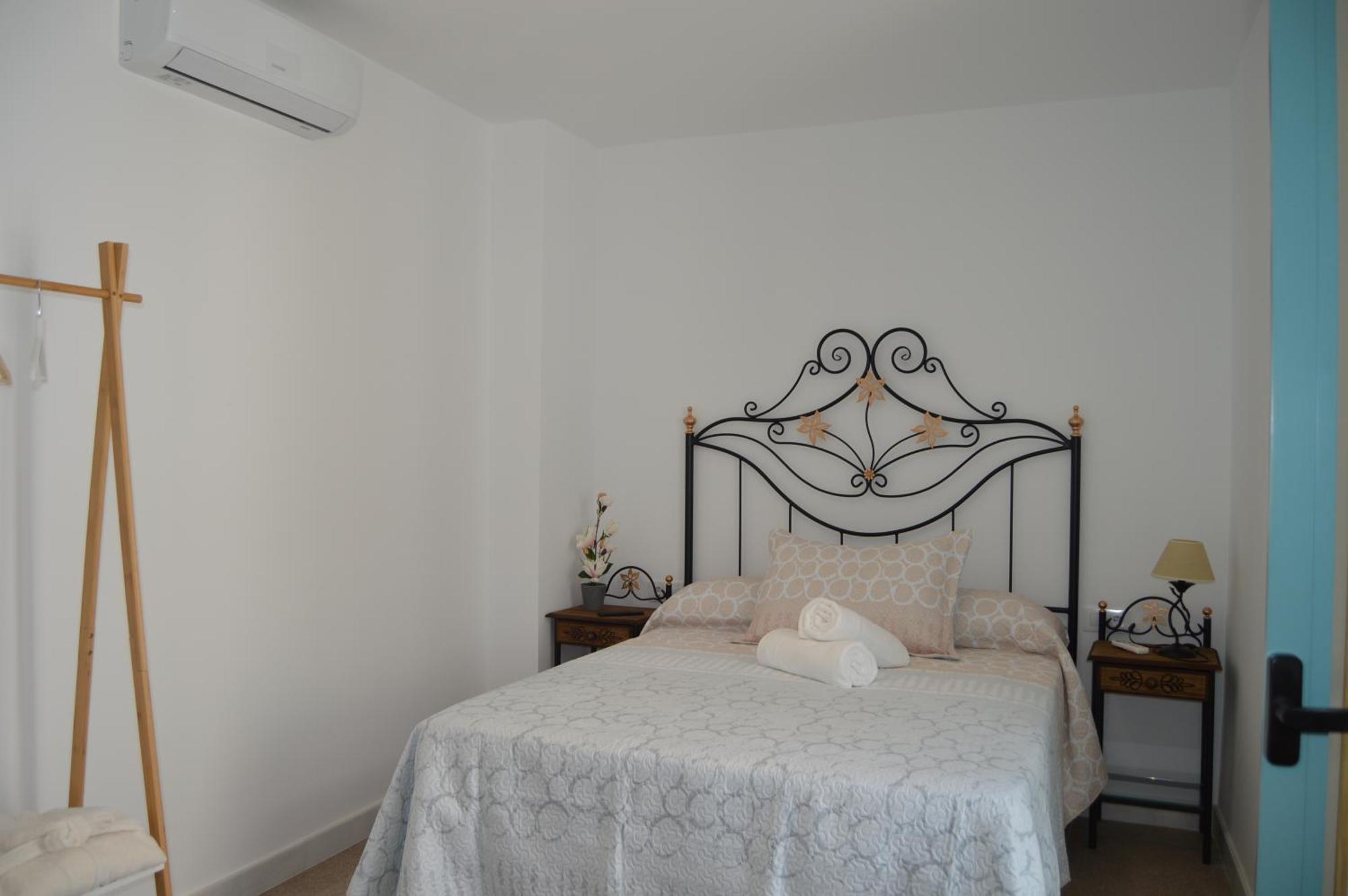 Apartamentos El Aljibe Relax Tourist Kordoba Bagian luar foto
